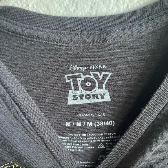 DISNEY 🍕TOY STORY Pixar Pizza Planet Retro Style Graphic Black Tee, Size M - Picture 2 of 2